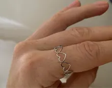 Anillos de corazón hueco de acero inoxidable para mujer y niña, sortija de boda de compromiso ajustable abierta de Color oro rosa y plata