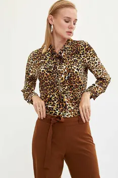 DeFacto Sexy Fashion Women Leopard Print Shirts Ladies Bow Long Sleeves Blousers Female Elegant Tops Autumn - J6966AZ19AU
DeFacto Sexy Fashion Women Leopard Print Shirts Ladies Bow Long Sleeves Blousers Female Elegant Tops Autumn - J6966AZ19AU