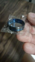 Anillo de titanio para hombre, Surface negro, azul, ranura interior, cara azul, anillo de acero inoxidable, luz de temperamento de lujo