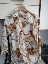 Blusa holgada de Chifón con manga larga para verano, camisa de chifón de oficina con estampado y botón de abajo para mujer