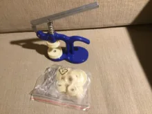 Caja de reloj con 12 troqueles de cristal, prensa de tornillo, herramienta de reparación, gran oferta, 2020