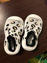 Zapatos de bebé con goma suave para niña y niño, calcetín antideslizante para primavera y verano