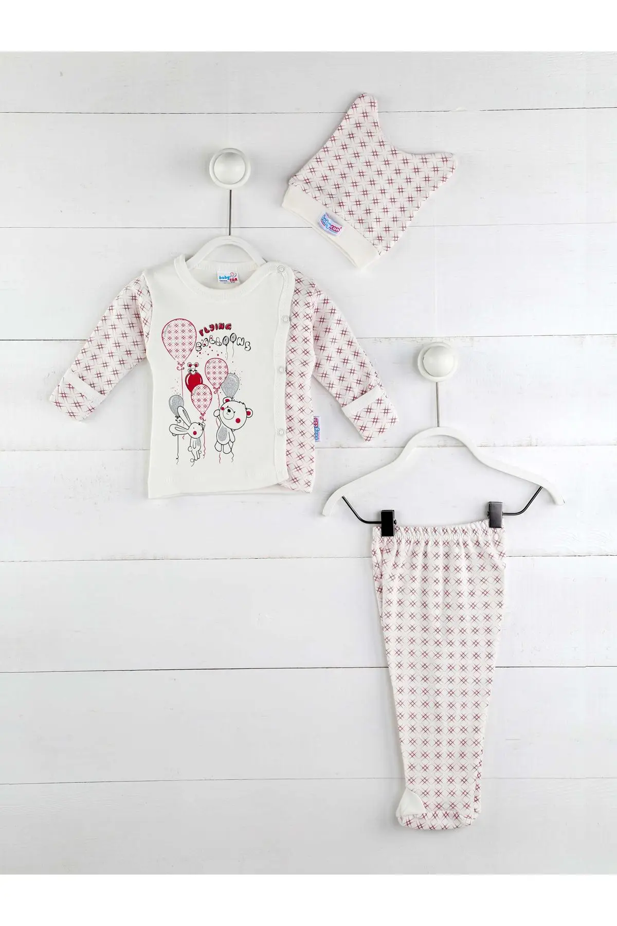 Red Male Baby 3 PCs The Zibin suit
Red Male Baby 3 PCs The Zibin suit