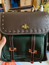 Mochila de cuero estilo Vintage para mujer, morral escolar de calidad con diseño de abeja pequeña