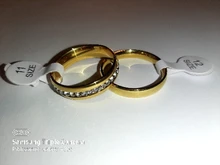 SHOUMAN-anillos de acero inoxidable con cristal para hombre y mujer, Color dorado, para boda, abalorio de nombre personalizado, regalo