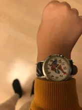 Reloj de dibujos animados para niños, reloj de cuarzo con correa de cuero de Spiderman, el mejor reloj de pulsera de regalo para niños