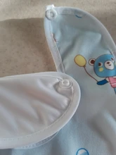 Baberos de dibujos animados Kawaii para niños pequeños, moda de eructo de Saliva para niños y niñas recién nacidos, alimentación impermeable, 1 unidad