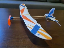 Aviones de planeador volador, banda de goma alimentada, avión volador, modelos de juguete para ensamblaje para niños