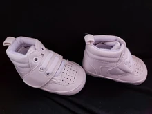 Zapatos de cuna de suela suave para recién nacido, botas cálidas antideslizantes, de PU, transpirables, para primeros pasos de 0 a 18M, 2018