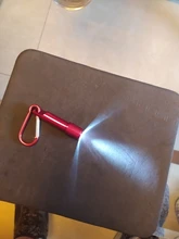 Mini lámpara LED portátil superbrillante para acampar, llavero de aluminio, luz LED, linterna de defensa personal para exteriores