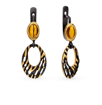 Silver earrings with amber sunlight sample 925
Silver earrings with amber sunlight sample 925