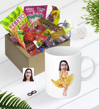 Personalized Custom Marilyn Monroe Caricature Of Nostalgic Lezzetler Mug set
Personalized Custom Marilyn Monroe Caricature Of Nostalgic Lezzetler Mug set