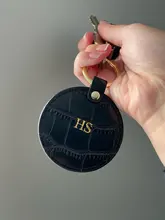 Llavero redondo de cuero Saffiano con diseño de cocodrilo y letras, llavero redondo personalizado