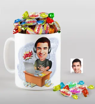 Personalized Mr Gamer Caricature Of mug And Haribo Fruitbons Candy Gift Seti-1 
Personalized Mr Gamer Caricature Of mug And Haribo Fruitbons Candy Gift Seti-1