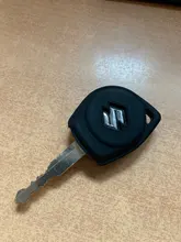 ZAD de botón 2 funda de silicona para la llave del coche cubierta de llave para Suzuki para Amagatarai para Shangyue SX4 SWift Liana Alto Igins estima Baleno GR