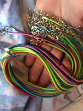 20 unids/lote Real hecho a mano de cuero ajustable trenzado collares de cuerda y amuletos colgantes resultados langosta cierre cuerda cordón 2 mm