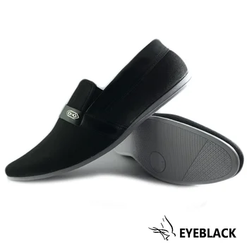 Men Canvas Shoes Simple Casual Mens Loafers 2020 Autumn High Quality Anti-Slip Comfortable Vulcanized Shoes Man Flats Size 39-44
Men Canvas Shoes Simple Casual Mens Loafers 2020 Autumn High Quality Anti-Slip Comfortable Vulcanized Shoes Man Flats Size 39-44