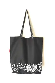 Women's Canvas Tote Bags Korean Students Shoulder Cotton Cloth Shopping Bag Eco Foldable Shopper Bag Female Handbag for Girls 
Women's Canvas Tote Bags Korean Students Shoulder Cotton Cloth Shopping Bag Eco Foldable Shopper Bag Female Handbag for Girls