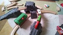 Accesorios de vía de tren de madera doble túnel gris de plástico para tren de pista de túnel GXMB
