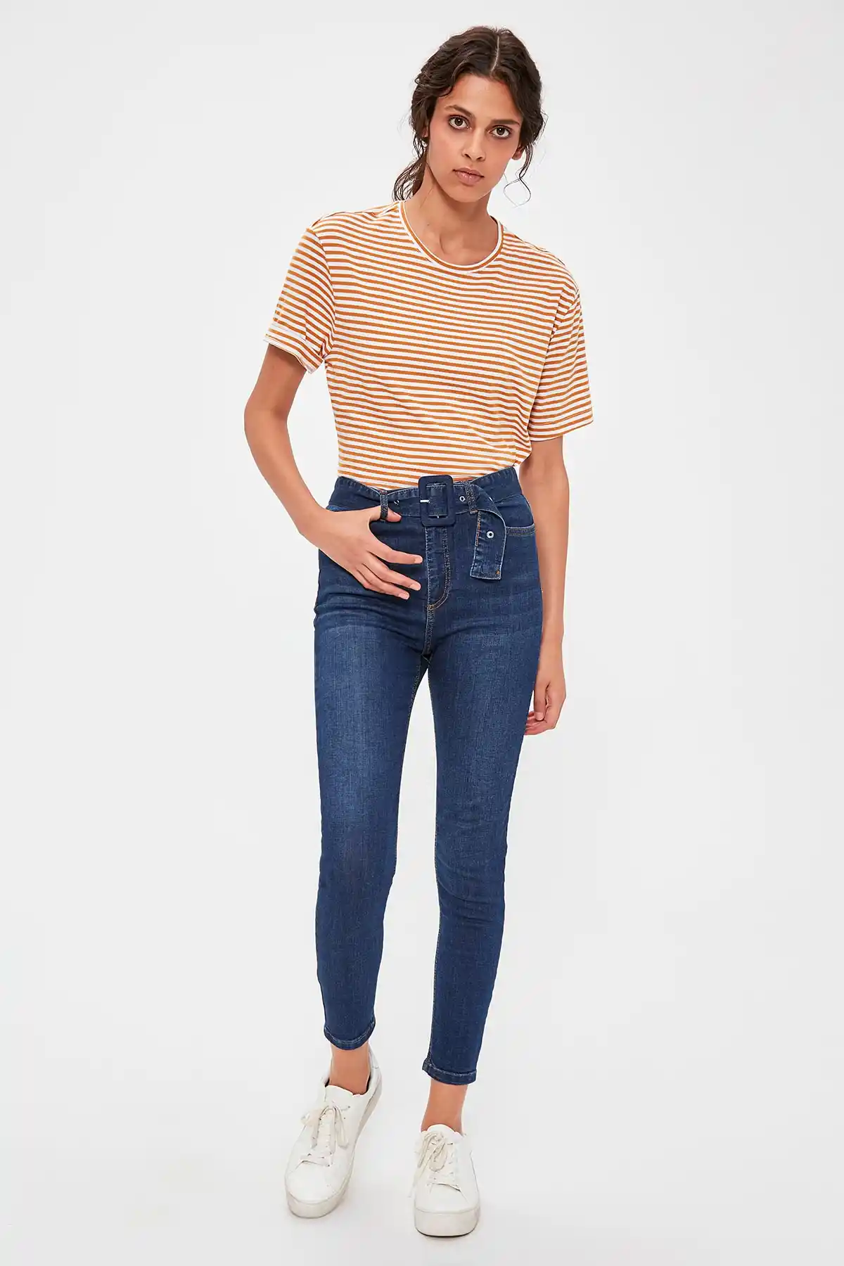 belt with skinny jeans