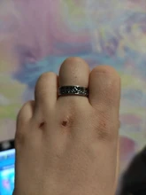 Huitan-Anillo de aniversario Retro para mujer, con hojas Vintage grabadas con uno, anillos de dedo de piedra de circonia cúbica verde minúscula