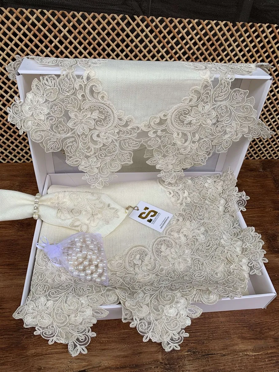 Luxury Tableware IVY Decorative (160-220 cm.) 12 Persons Set | Wedding | Dinner | Table Runner | Napkin
Luxury Tableware IVY Decorative (160-220 cm.) 12 Persons Set | Wedding | Dinner | Table Runner | Napkin