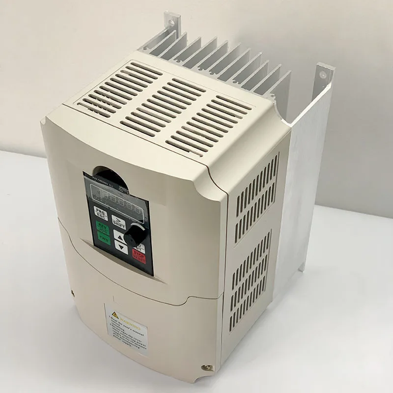 220v 5.5kw VFD Variable Frequency Drive Inverter / VFD1HP or 3HP Input 3HP Output Motor CNC spindle Driver spindle speed control
220v 5.5kw VFD Variable Frequency Drive Inverter / VFD1HP or 3HP Input 3HP Output Motor CNC spindle Driver spindle speed control