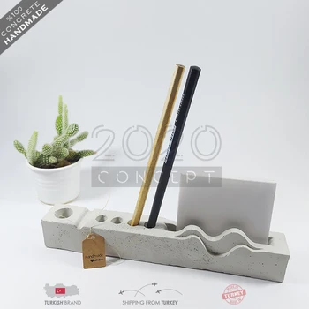 Handmade Concrete Pen Holder Desktop Storage Box Multi-Functional Notepaper Storage Gift for Student School Home Office Decor
Handmade Concrete Pen Holder Desktop Storage Box Multi-Functional Notepaper Storage Gift for Student School Home Office Decor