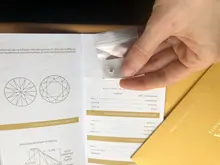 Moissanita suelta de 0,5 quilates, 5mm, IJ, Color brillante redondo, corte VVS1, anillo, pulsera, joyería, material artesanal, Diamante de laboratorio