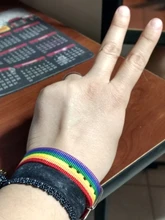 Pulseras bisexuales trenzadas para hombres y mujeres, pulseras trenzadas del orgullo de los homosexuales, del arco iris de Nepal, joyería de amistad