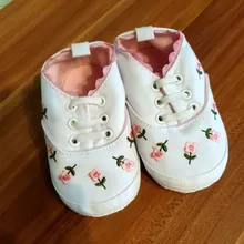 Zapatos de encaje bordado floral blanco para niña, zapatos blandos para antes de caminar, calzado para niño pequeño para primeros pasos