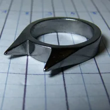 Anillo de Suministros de defensa personal de acero de tungsteno para hombre y mujer, herramienta de seguridad para supervivencia, 1 unidad