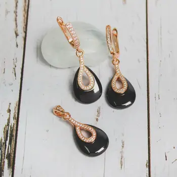 Комплект стильный серьги кулон керамика NB 71 BL черный цвет 
Комплект стильный серьги кулон керамика NB 71 BL черный цвет