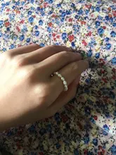 Momiji-Anillo de perlas ovaladas para mujer, elástico ajustable, cuentas de perlas con acero inoxidable, regalos de joyería