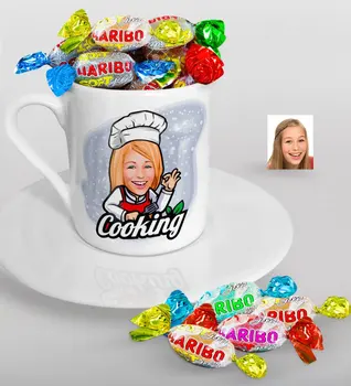 Personalized Women 'S Chef Caricature Of Turkish Coffee cup And Haribo Candy Gift Seti-14 
Personalized Women 'S Chef Caricature Of Turkish Coffee cup And Haribo Candy Gift Seti-14