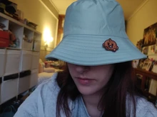 Nueva Kpop coreano Bangtan niños de dibujos animados Koala tela broches para las mujeres de arte vestidos de ropa con gorro decorar Pin 3,3 CM