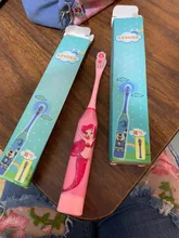 Cepillo de dientes eléctrico para niños, cepillo de dientes eléctrico, vibrador sónico, resistente al agua, con dibujos animados, para blanquear los dientes, funciona con batería