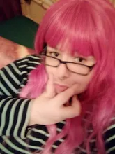 LOUIS FERRE largo degradado rojo rosado pelucas sintéticas azul púrpura Cosplay peluca con Bnags para las mujeres negras resistente al calor de fibra