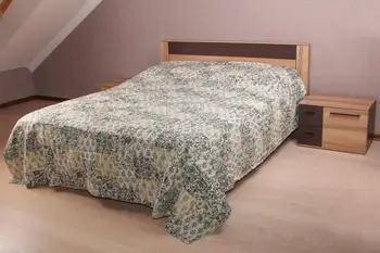 Bedspread quilted "patcwork" 
Bedspread quilted "patcwork"