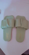 Sandalias de verano para niñas, chanclas plisadas con volantes, de princesa, para baño, natación, interior y exterior