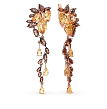 Gold earrings with light and citrine
Gold earrings with light and citrine