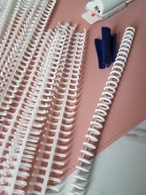 KW-trio-sujetadores de hojas sueltas de plástico, 30 agujeros, anillo de encuadernación, peines, 85 hojas de capacidad para Álbum de papel, cuaderno, bricolaje, 10 Uds.