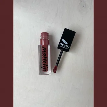 Posh liquid matte lipstick with applicator. Long-lasting cosmetics waterproof cosmetics waterproof lipstick brand cosmetics lip gloss moisturizing lipstick
Posh liquid matte lipstick with applicator. Long-lasting cosmetics waterproof cosmetics waterproof lipstick brand cosmetics lip gloss moisturizing lipstick
