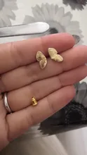 Pendientes de tuerca de mariposa media para mujer, aretes encantadores de Metal de tono dorado Vintage, joyería 2021