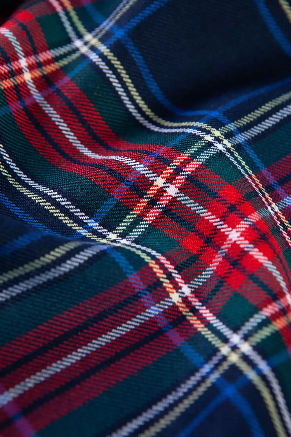 

FS 3651-1 100cmx150cm Ecossaise Plaid Fabric Tartan Scottish Polyester Viscose Cotton Yarn Twill Pleated Skirt Uniform Navy Blue