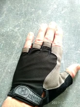 Guantes antideslizantes para ciclismo, protectores de manos transpirables de medio dedo para deportes y ciclismo, accesorios para hombres y mujeres