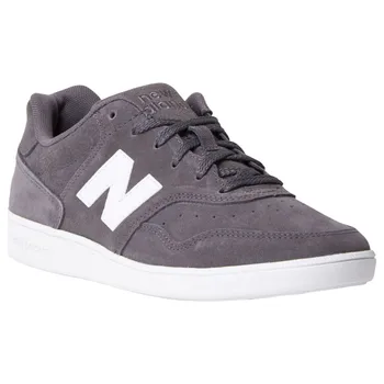 New Balance Lifestyle 
New Balance Lifestyle