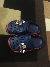 Zapatos antideslizantes con personajes de dibujos animados para niños y niñas, zapatillas de playa, moda de verano, 2019