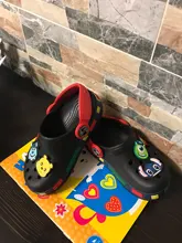 De moda niño niña playa zapatillas Sandalias de verano zapatos para niños con dibujos animados EVA resistencia transpirable antideslizante bebé