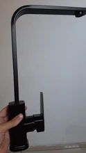 XUNSHINI-grifo cuadrado de cocina, color negro mate/Chorme, grifo para fregadero de cocina, mezclador de rotación de 360 grados, montado en cubierta de agua
